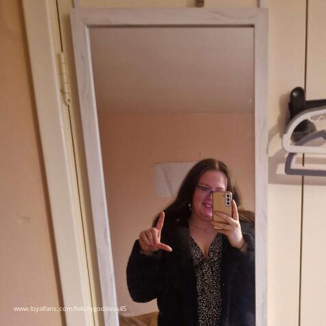 Felicitygoddess45 avatar