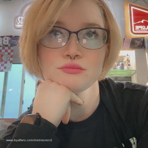 mistresstori2 avatar