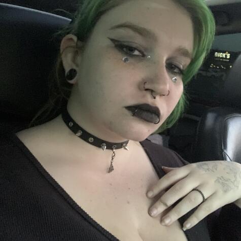 Mistress Rabbit Marie avatar