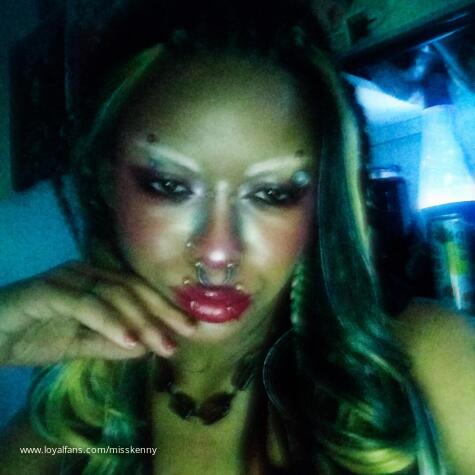MissKenny avatar