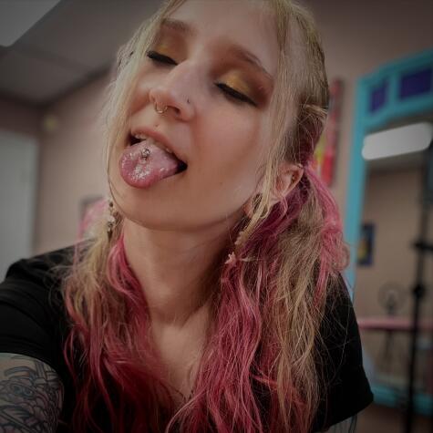 Queenlk69 avatar