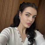 Isabelle Valmont avatar