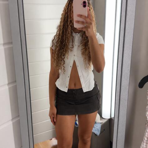 ellebella avatar