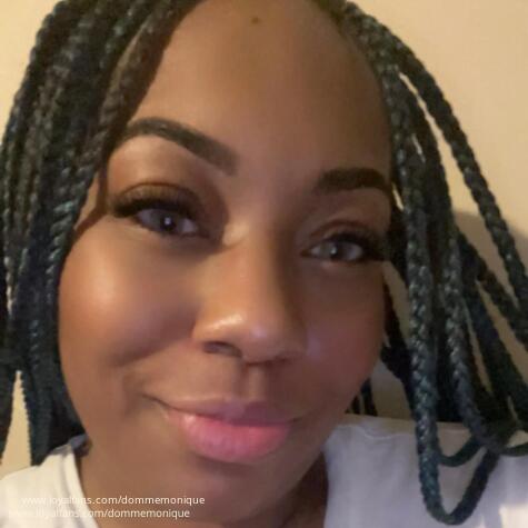 Dommemonique avatar