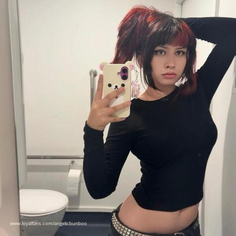 angelicbunboo avatar