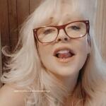 MistressOmega avatar