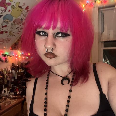 AngelicSweets avatar