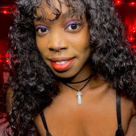 Ms Lola LaRose avatar