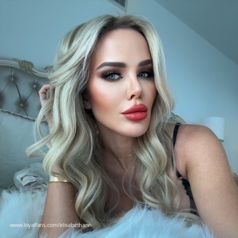 Elisa Bethann avatar