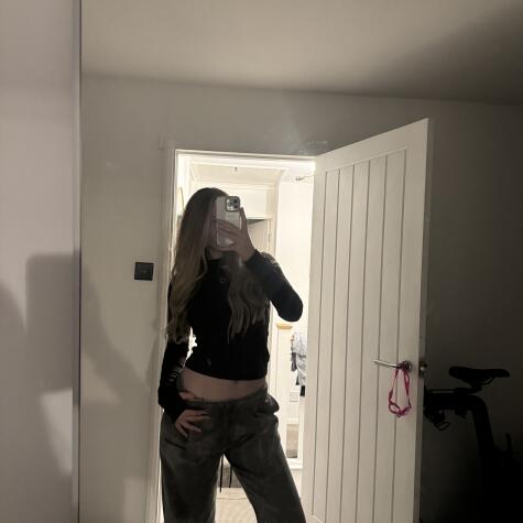 Kittykat2409 avatar