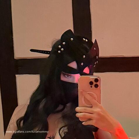 lunamommy avatar
