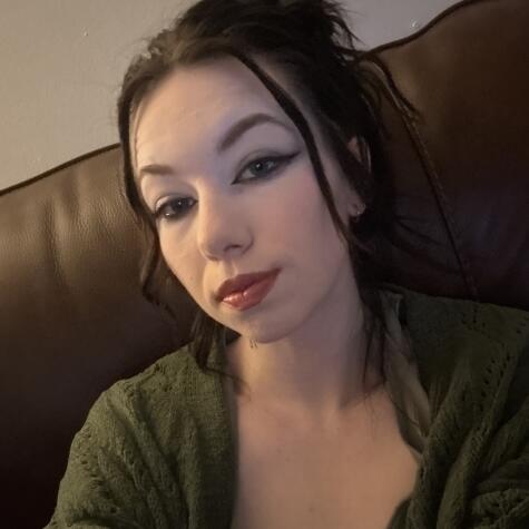 DarkGoddessHannah avatar