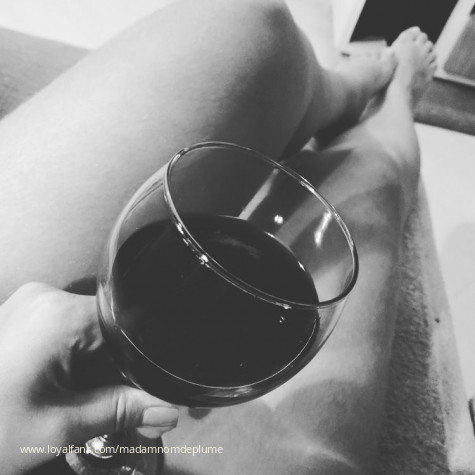 Madam Nom De Plume avatar