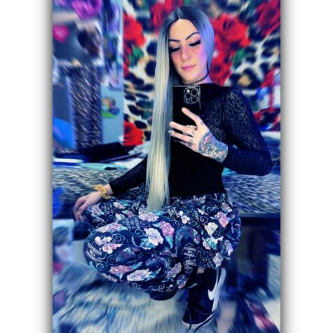 eloraaxx avatar