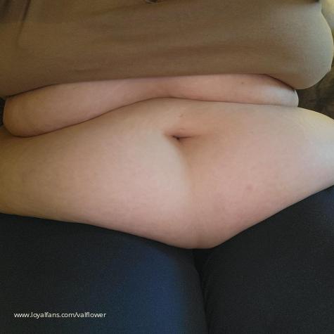 ValFlowerBBWBellyPlay avatar