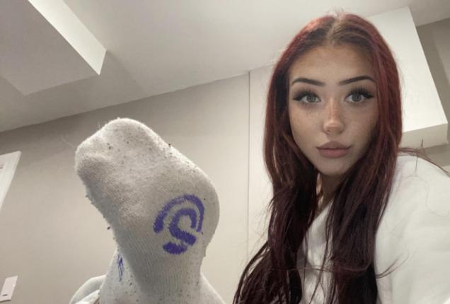 try not to relapse! - luna the brat Official Photos | LoyalFans
