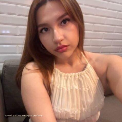 divina zeina avatar