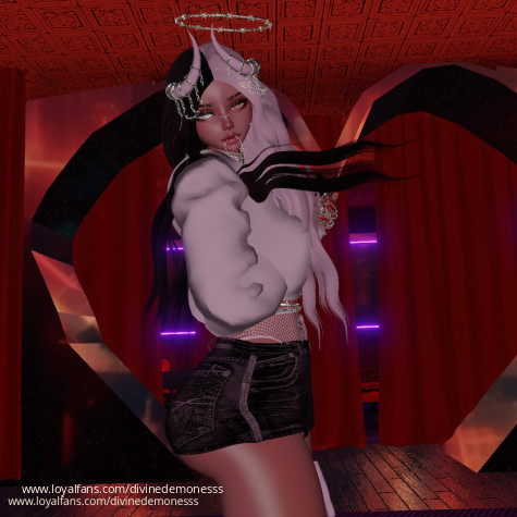 DivineDemonesss avatar