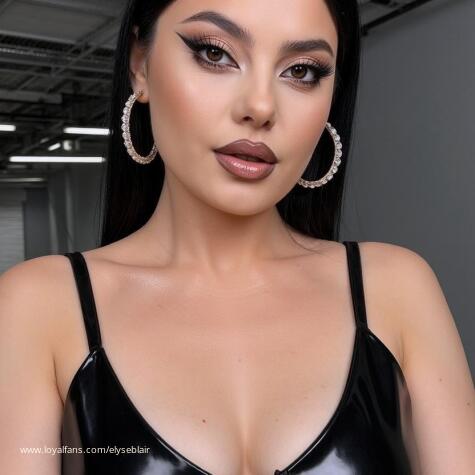 ElyseBlair avatar