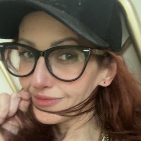 MayaSpeaks avatar