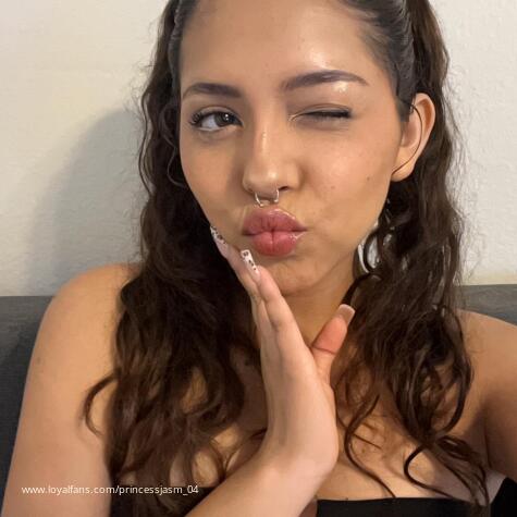 prettyprincess04 avatar