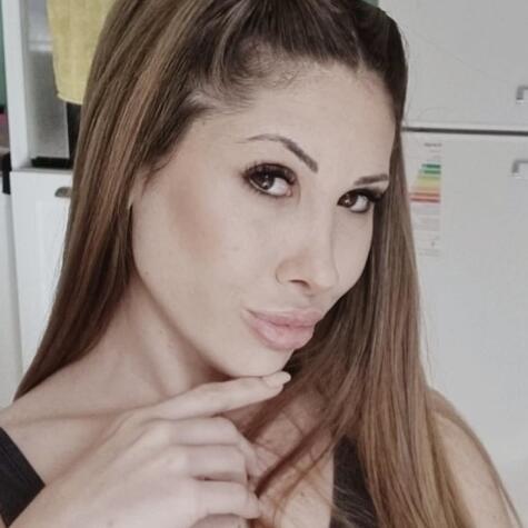 Anitaishere avatar