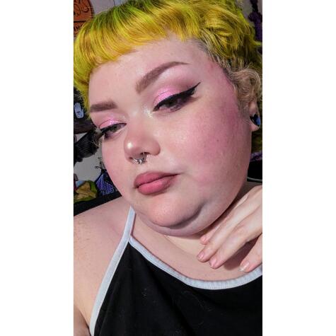 CandiDeVille avatar