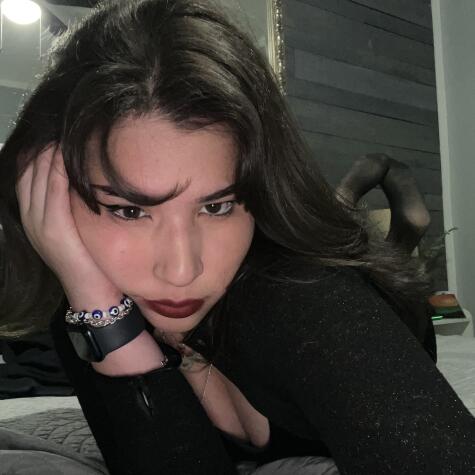 B1oodcuntess avatar