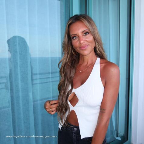 Bronzed Goddess avatar