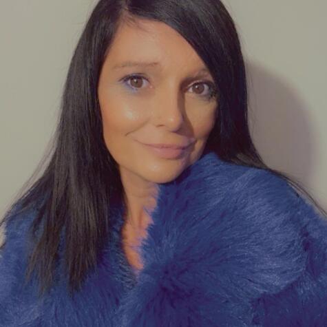 Angelcakes13 avatar