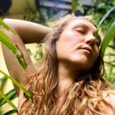 Lara Sol avatar