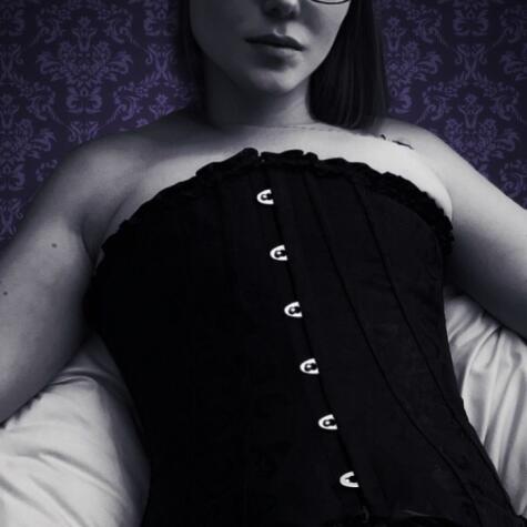 MistressJulienne avatar