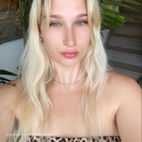 Goddesskamilliaa avatar