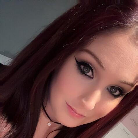 ErynLynn avatar