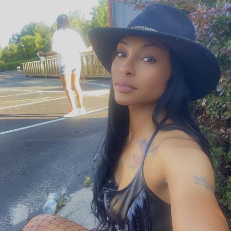 Carmella1 avatar