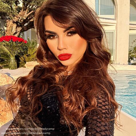 Goddess Vamp Femdom Church avatar