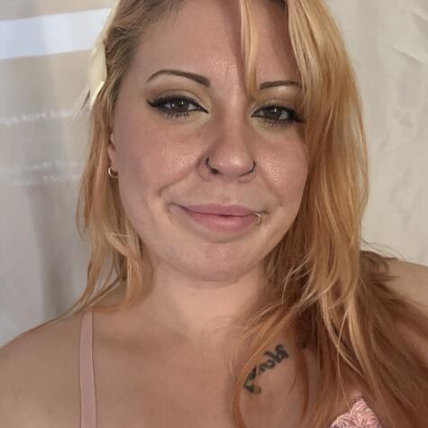 aurorahoneyyy avatar