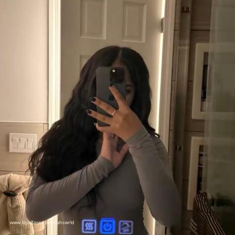 riahswrld avatar