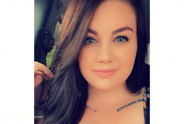 Shower time ? - Alexis Jade Official Profile | LoyalFans