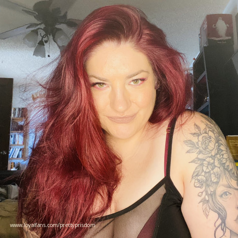 Empress Pretty Priss avatar