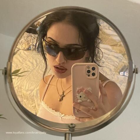 MissBossyBrat avatar