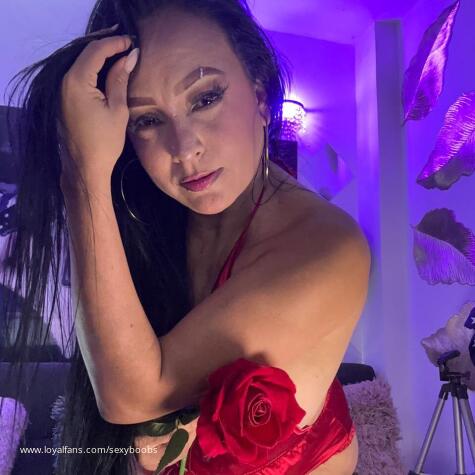 sexyboobs avatar