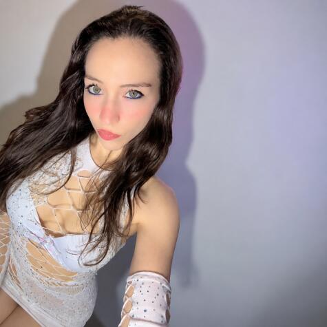 TinyHazel avatar