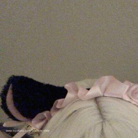 Katt Wife avatar