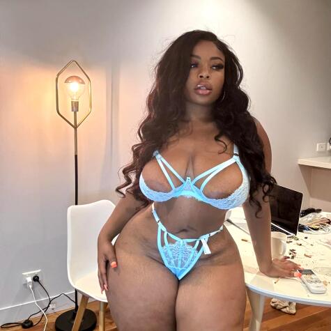 Alicia_lamars avatar