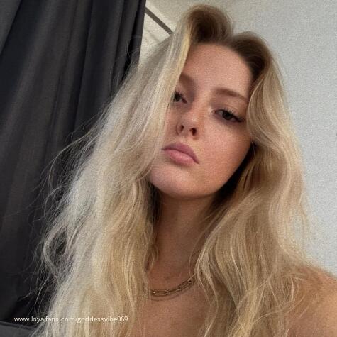 PrincessDeeX avatar