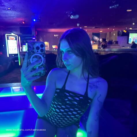 Rae Rose avatar