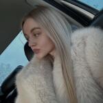 Your Blonde avatar