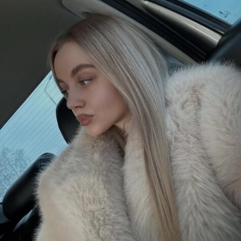Your Blonde avatar