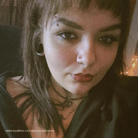 Mistress Josephine avatar